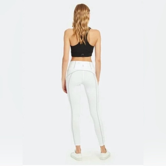 Free people movement leggings white with grey accents EUC size medium - Picture 2 of 14